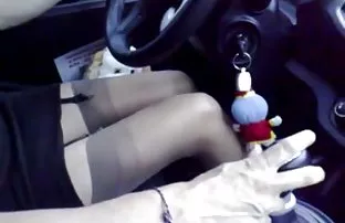 porn video Blonde nympho is on hard double fuck